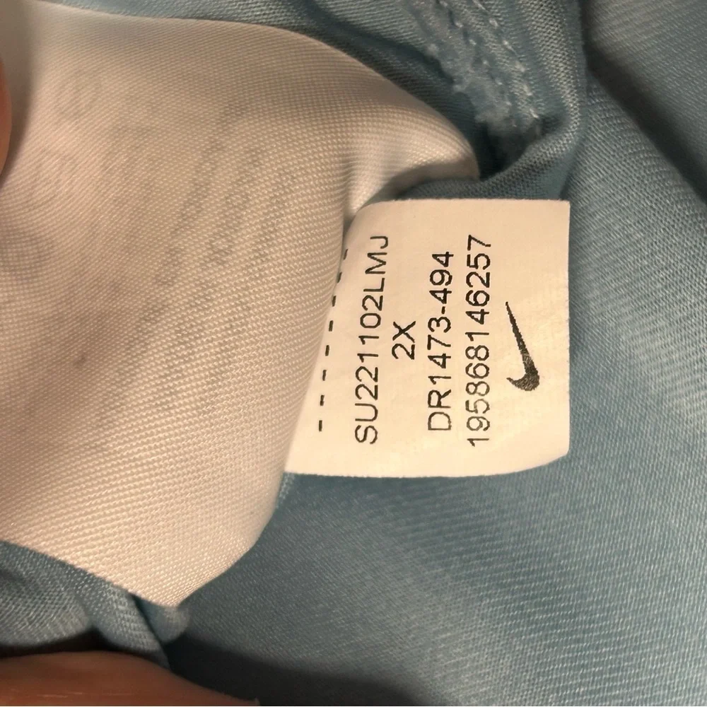 Nike Blue‎ Short Sleeve Tee with Iconic Swoosh XXL